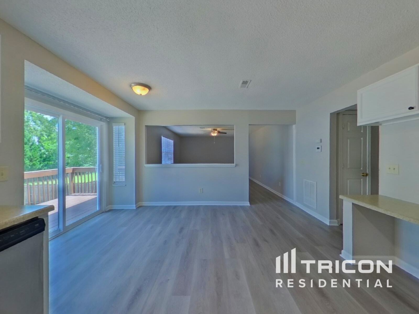 Building Photo - 210 Glen Rose Cir