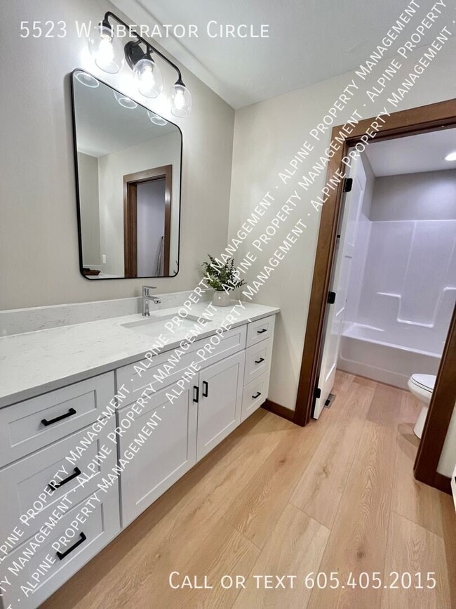 Building Photo - 5523 W Liberator Cir