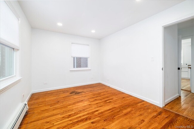 Building Photo - 5 Prospect St