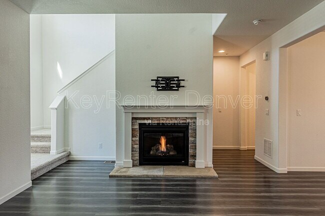 Building Photo - 5415 W 97th Ave