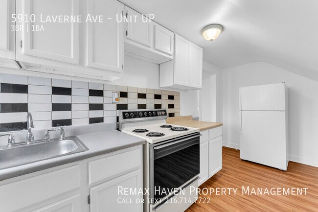Building Photo - 5910 Laverne Ave