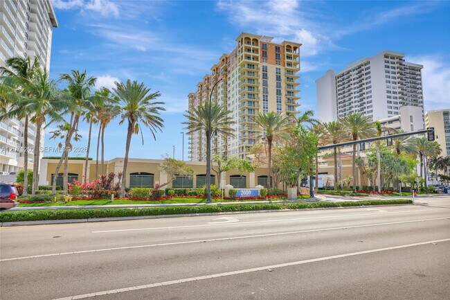 Building Photo - 2080 S Ocean Dr