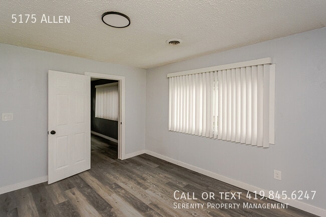 Building Photo - 5175 Allen-