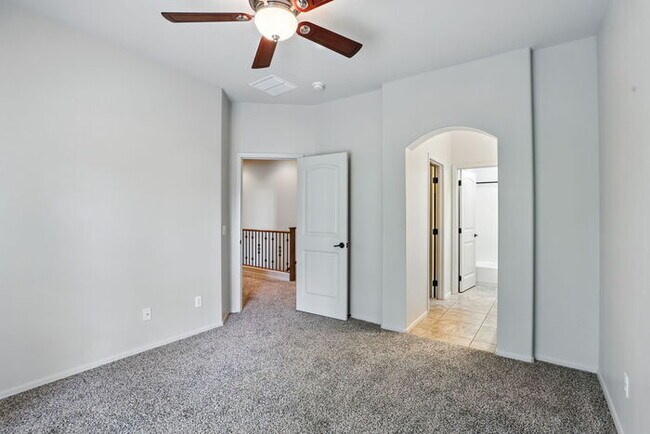 Building Photo - 3570 S Winter Lane #102