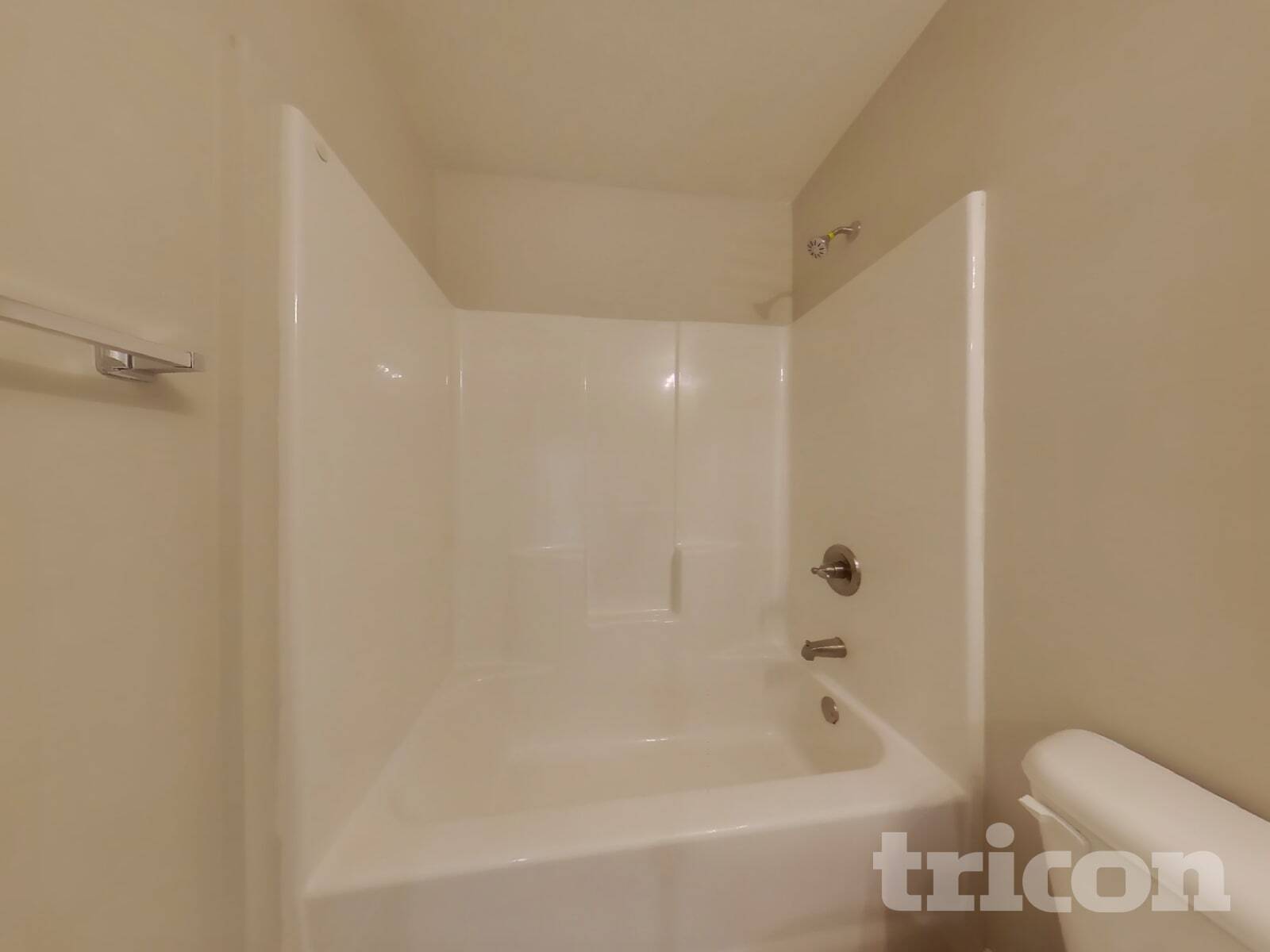 Building Photo - 424 Hyder Ct