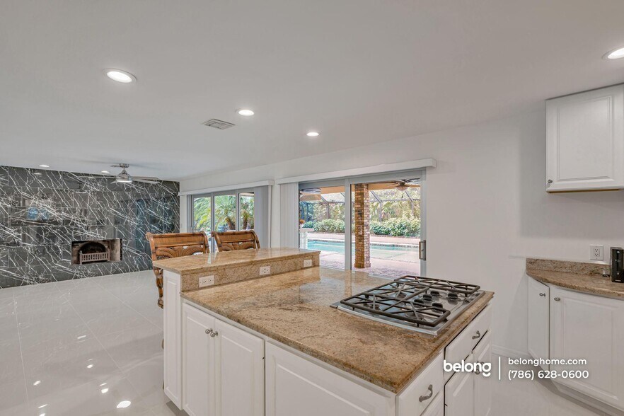 Building Photo - 6235 4th St