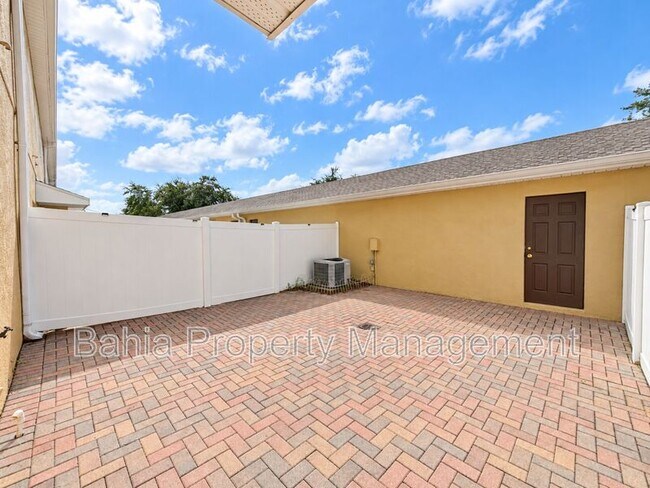 Building Photo - 11838 Deer Path Way