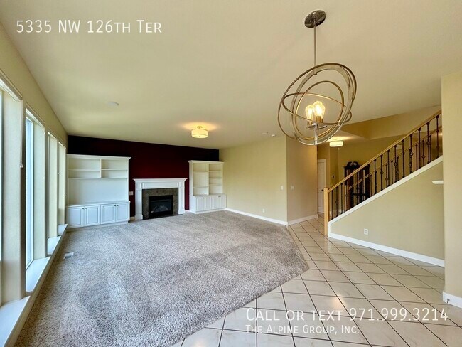 Building Photo - 5335 NW 126th Terrace