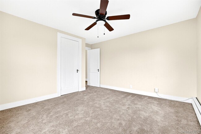 Building Photo - 98 S Main St