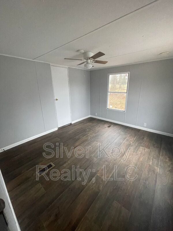 Building Photo - 1019 S Jackson St