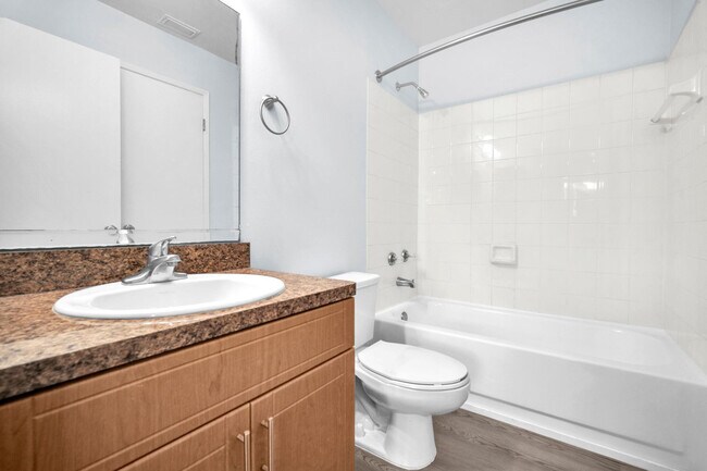 Building Photo - 6881 NW 173rd Dr