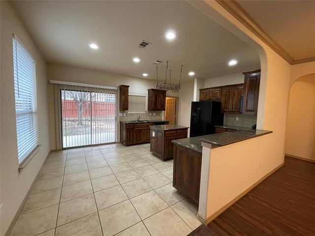 Building Photo - 532 Baverton Ln