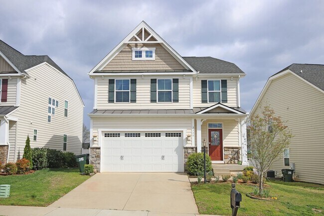 Building Photo - N. Albemarle Co Home With Fenced Yard, Near NGIC/DIA/NGA