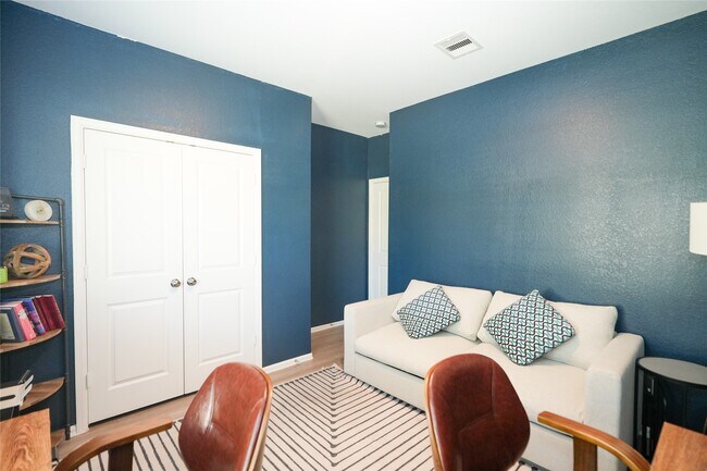Building Photo - 8446 Manta Ray Dr