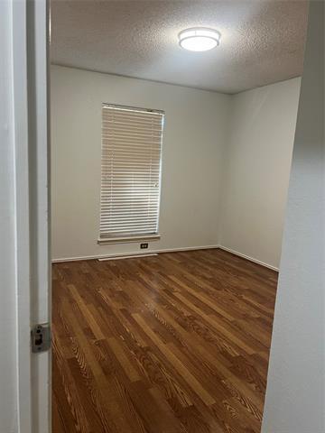 Building Photo - 2702 Foxboro Dr