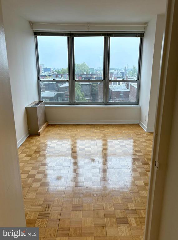 Building Photo - 224 W Rittenhouse Square