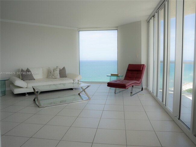 Building Photo - 7330 Ocean Terrace