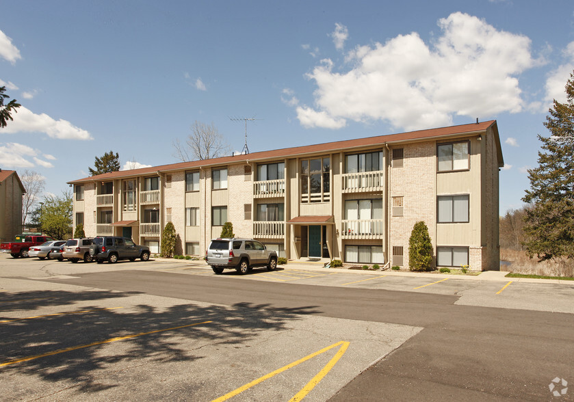 Primary Photo - Ore Creek Apartments