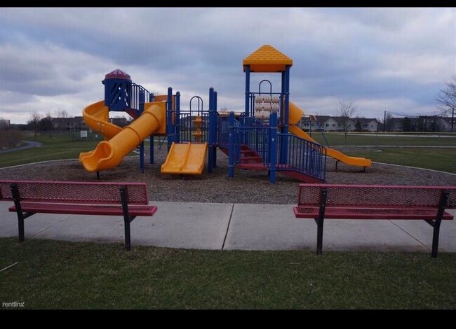 Building Photo - 192 Cheviot Ct