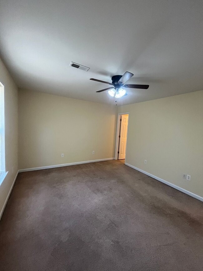Building Photo - 3943 Greenpond Rd