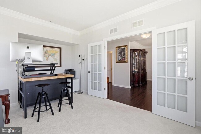 Building Photo - 6702 Savannah Dr