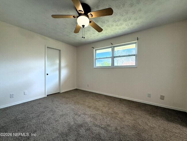 Building Photo - 2359 Sandy Ct