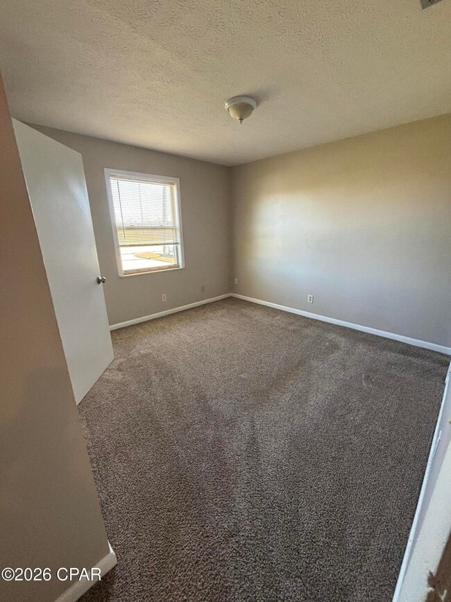 Building Photo - 4113 W 22nd St