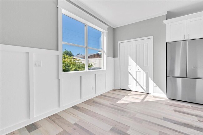 Building Photo - 1015 Windton Oak Dr