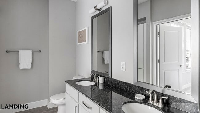 Building Photo - 729 Junction Dr