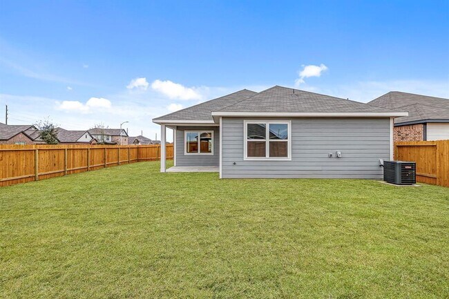 Building Photo - 408 Polly Grv Dr