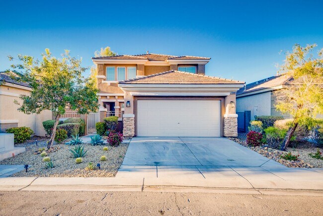 Building Photo - FULLY FURNISHED! Exudes sophistication with designer touches throughout