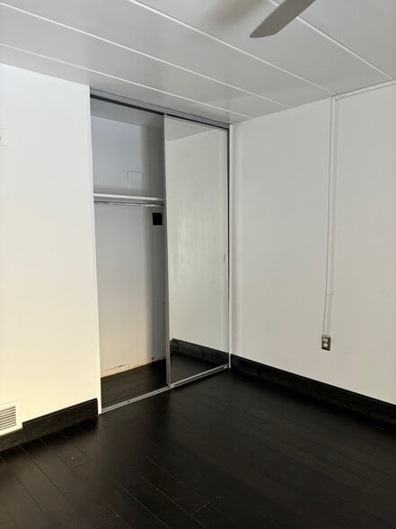 Building Photo - 2034 Swallow Hill Rd