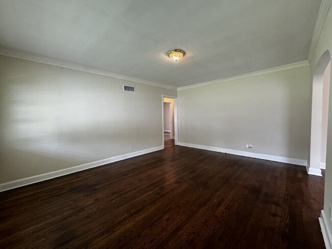 Building Photo - 3634 Autumn Ave