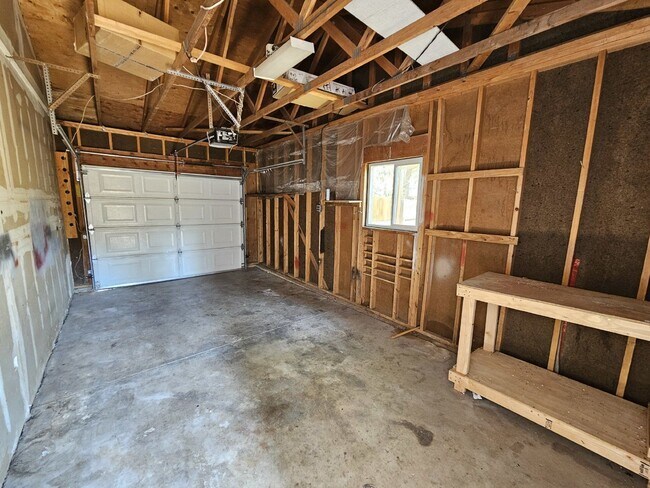Building Photo - 13490 E 13th Pl