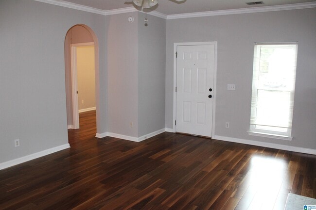 Building Photo - 5338 Cottage Ln