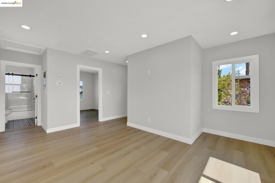 Living Room - 1120 59th St