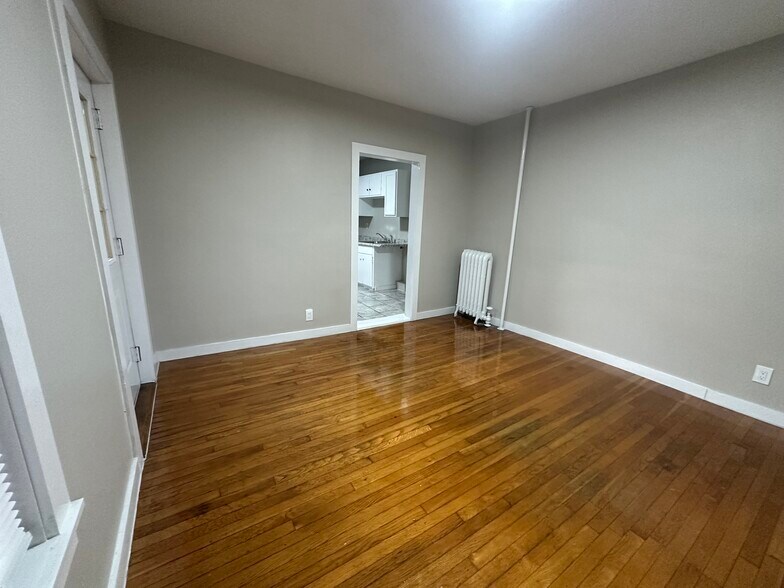 Building Photo - 51 Freeman Ave