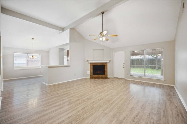 Building Photo - 20323 Pinefield Ln