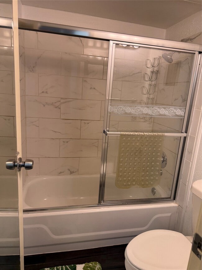 Building Photo - 2120 El Paseo St