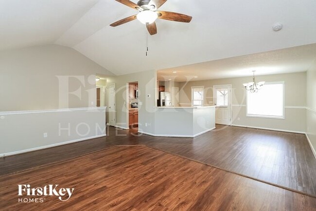 Building Photo - 273 Sugar Birch Way