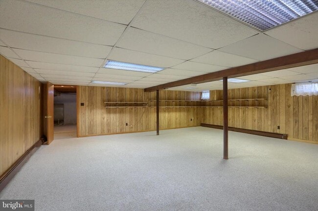 Building Photo - 685 Knight Rd