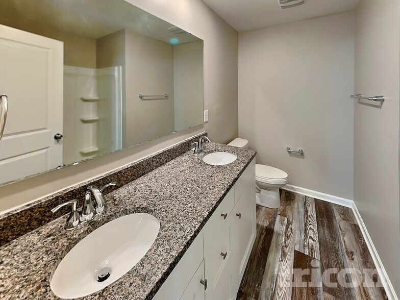 Building Photo - 234 W Turner St