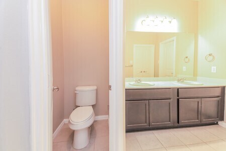 Building Photo - 313 Caladium Dr