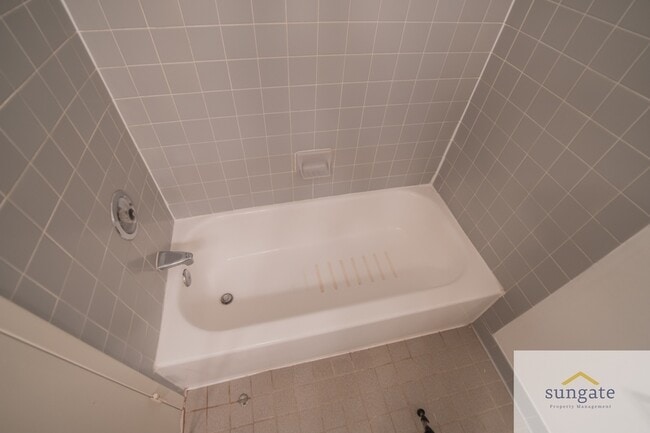 Building Photo - 2639 Boston St