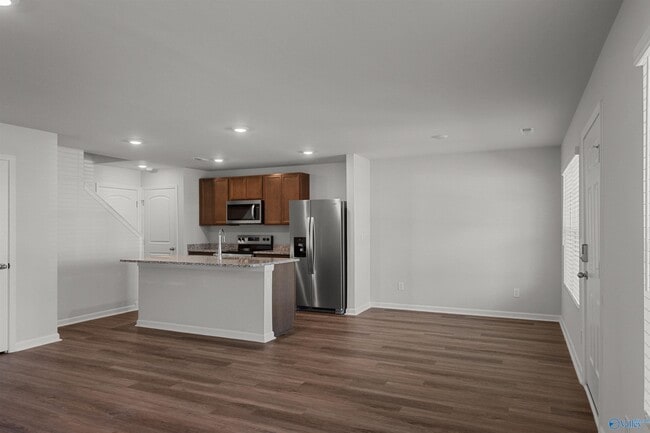 Building Photo - 21432 Scuttle St