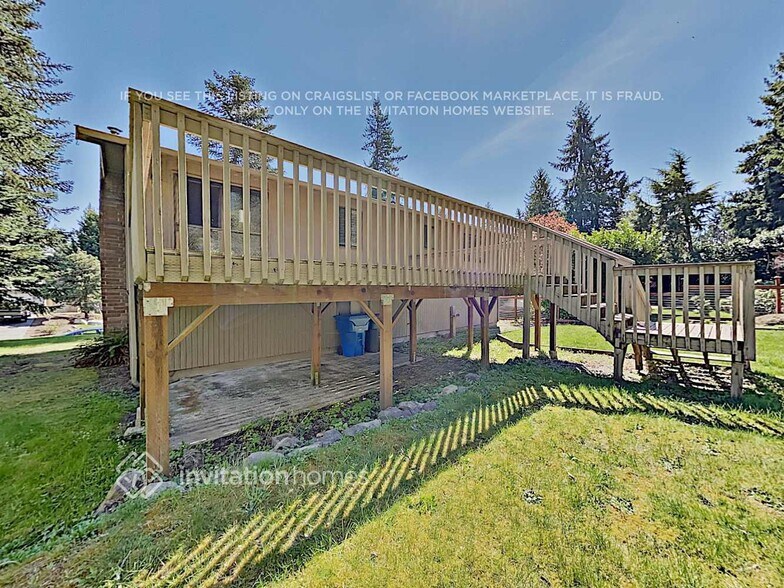 Building Photo - 12314 132nd Ave E
