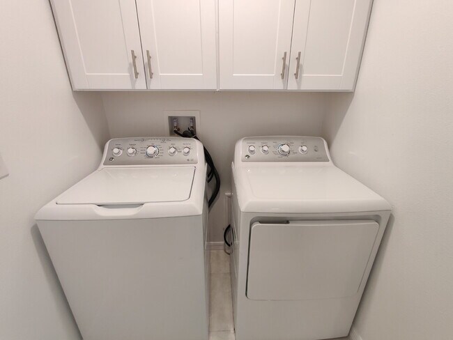 Building Photo - 30834 Veridian Wy