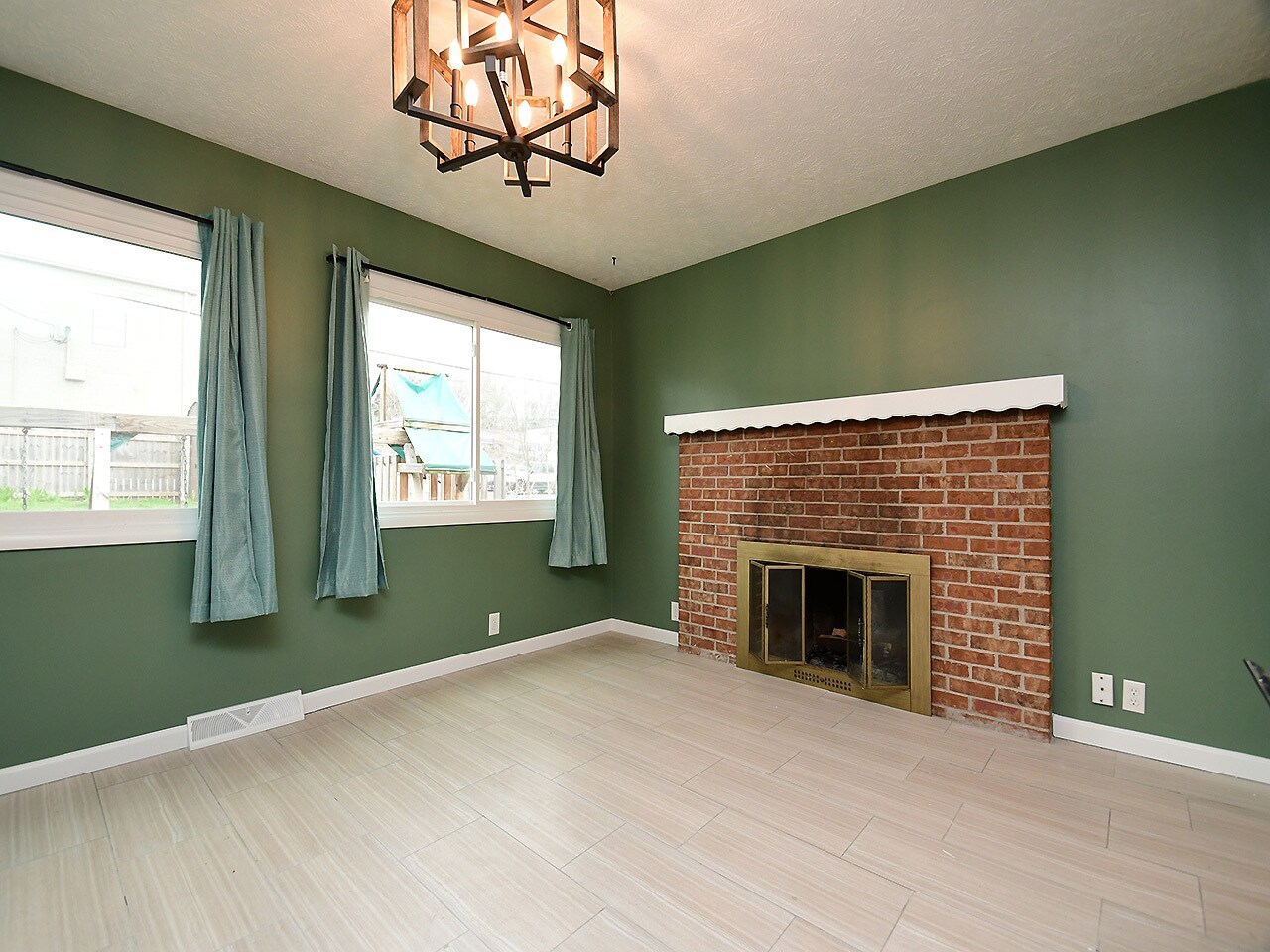 Building Photo - 6939 Binney St