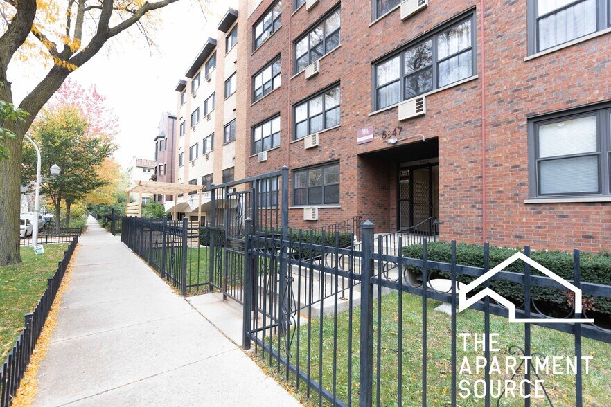 Building Photo - 5847 N Winthrop Ave