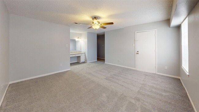 Building Photo - 14147 Misty Meadow Ln